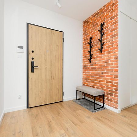Komfortowy Apartament Dla 4 Osob Z Parkingiem By Noclegi Renters Warsaw Luaran gambar